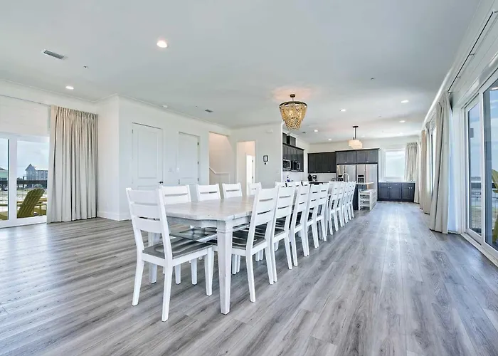 Over The Moon 10 Bedroom Holiday home Gulf Shores